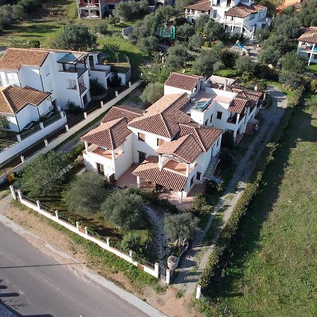 Appartamenti Torre Di Bari Бари-Сардо Экстерьер фото